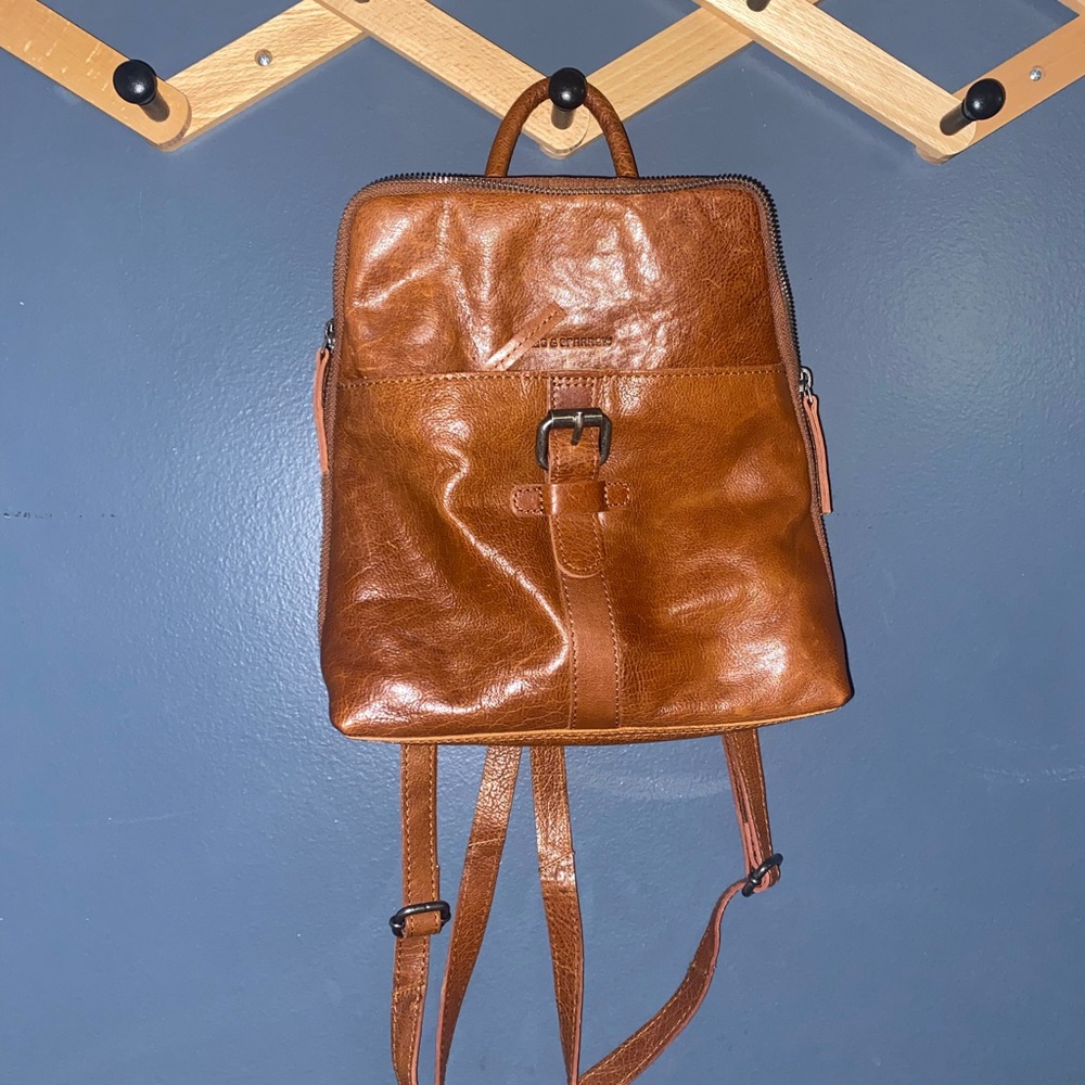 Spikes & Sparrow backpack purse